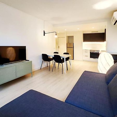 Moderno Apartamento En Terrassa Centro Εξωτερικό φωτογραφία